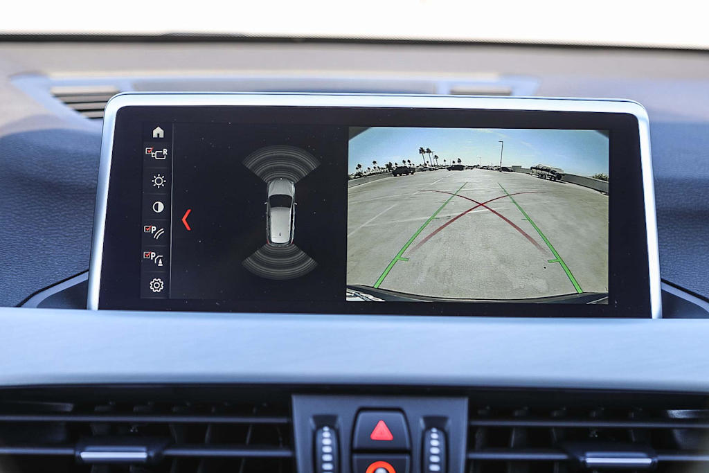 Thumbnail: 2019 BMW X1 - 25