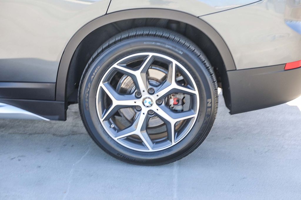 Thumbnail: 2019 BMW X1 - 22