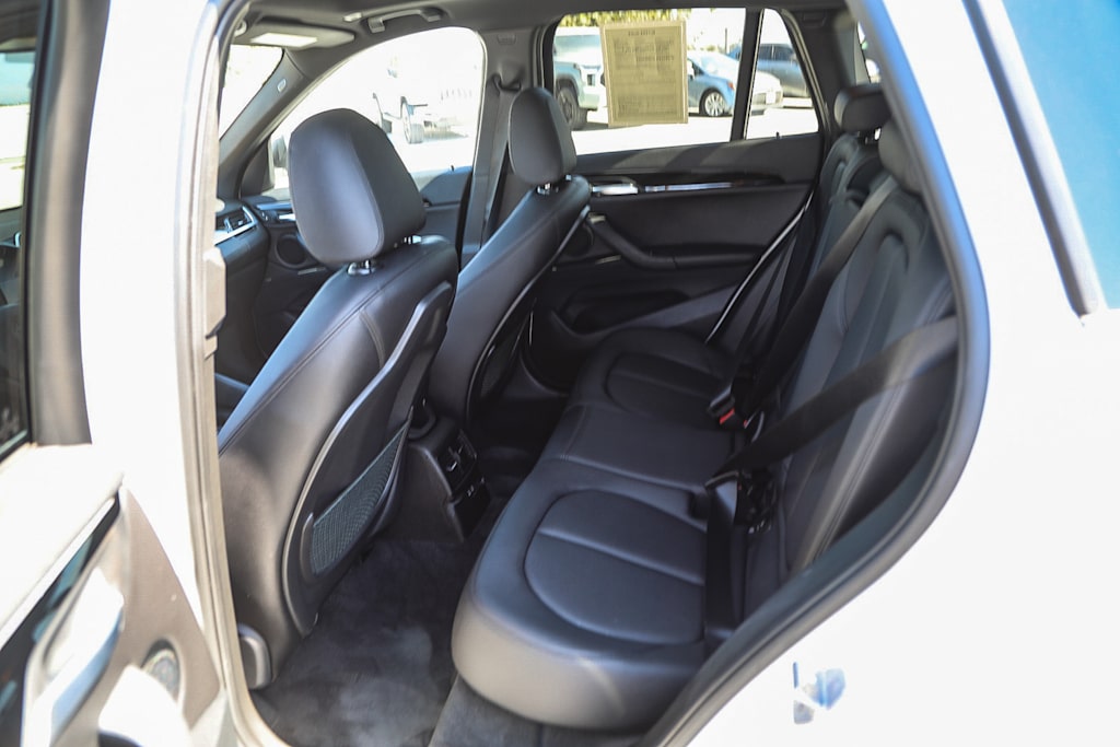Thumbnail: 2019 BMW X1 - 11
