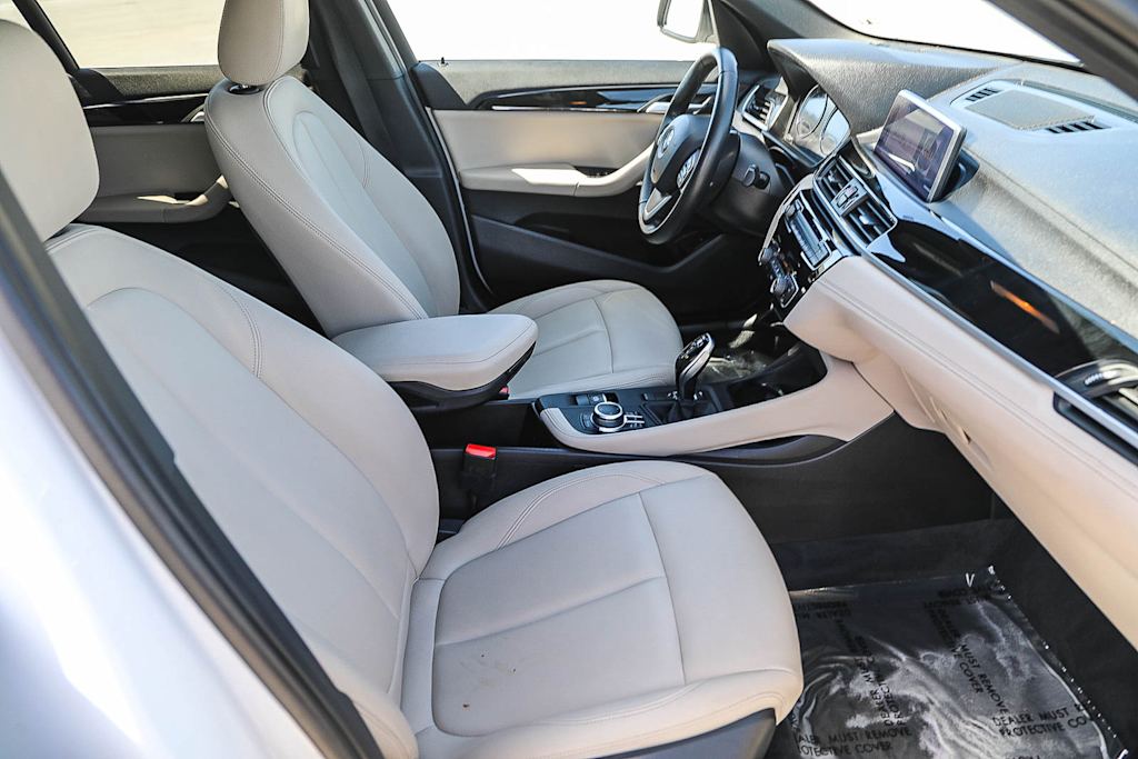 Thumbnail: 2021 BMW X1 - 9