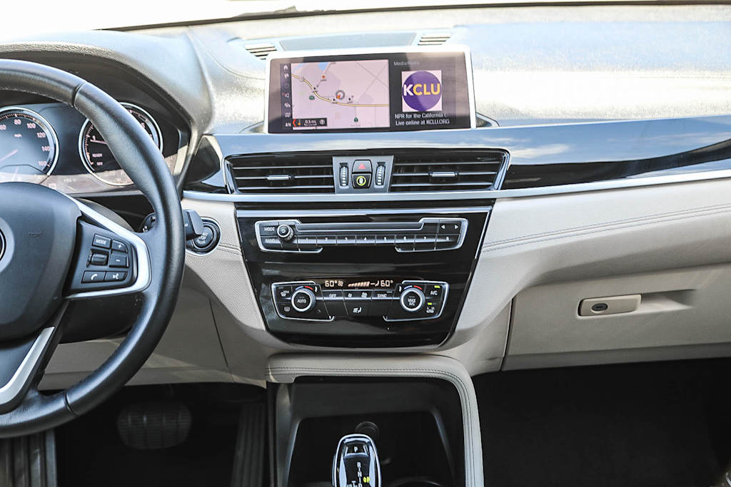 Thumbnail: 2021 BMW X1 - 8