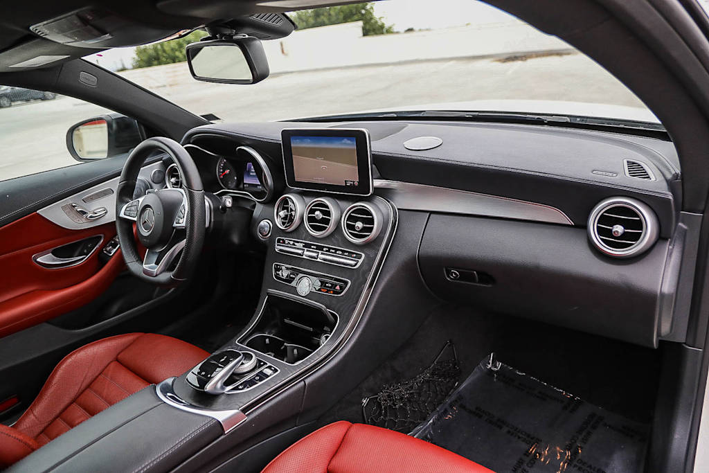 Thumbnail: 2017 Mercedes-Benz C-Class - 8