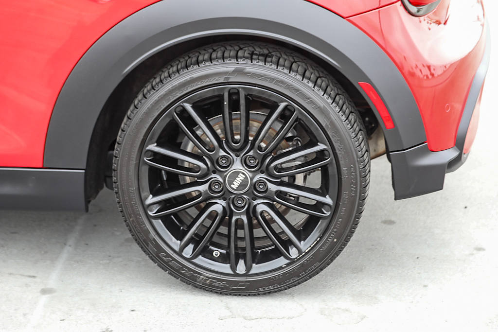 Thumbnail: 2023 MINI Cooper - 21