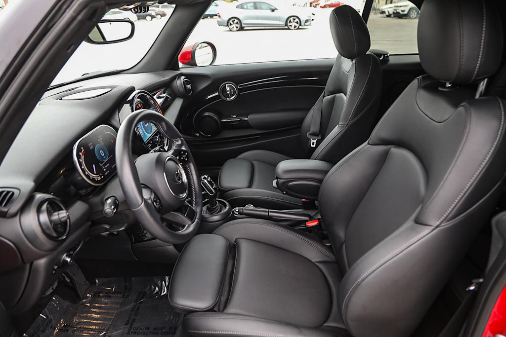 Thumbnail: 2023 MINI Cooper - 9