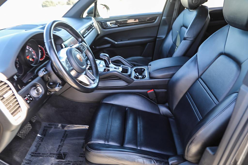 Thumbnail: 2019 Porsche Cayenne - 9