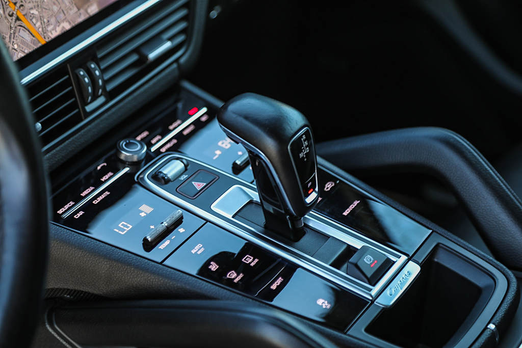 Thumbnail: 2019 Porsche Cayenne - 13