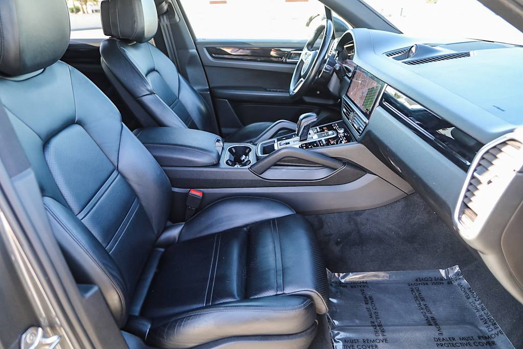Thumbnail: 2019 Porsche Cayenne - 8