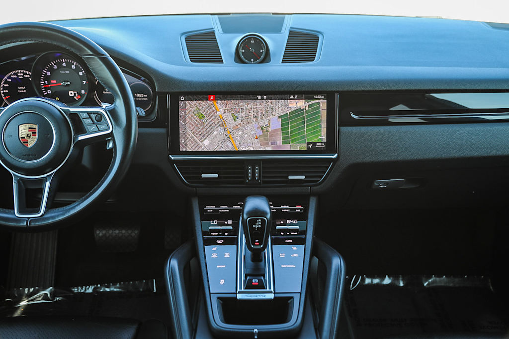 Thumbnail: 2019 Porsche Cayenne - 7