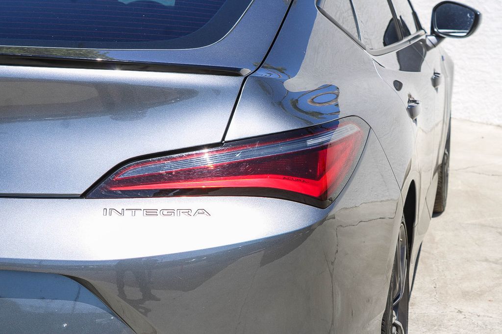 Thumbnail: 2024 Acura Integra - 10