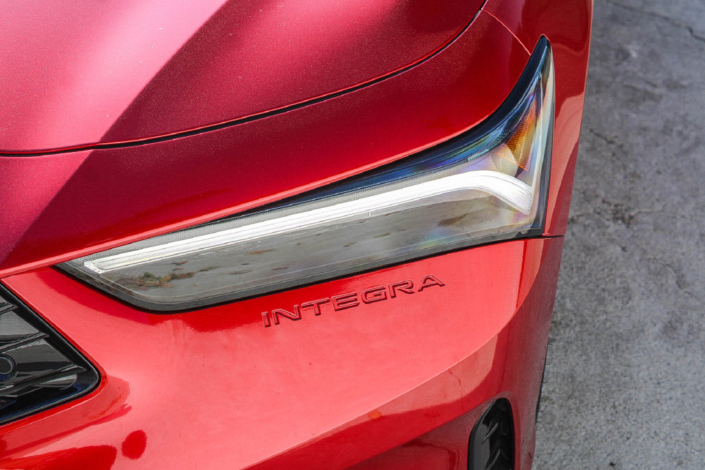 Thumbnail: 2025 Acura Integra - 21