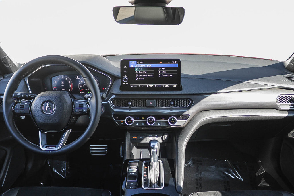 Thumbnail: 2025 Acura Integra - 2