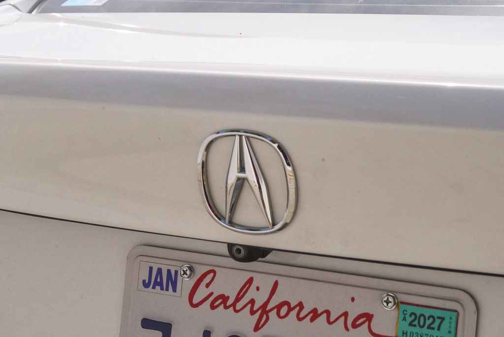 Thumbnail: 2015 Acura TLX - 5