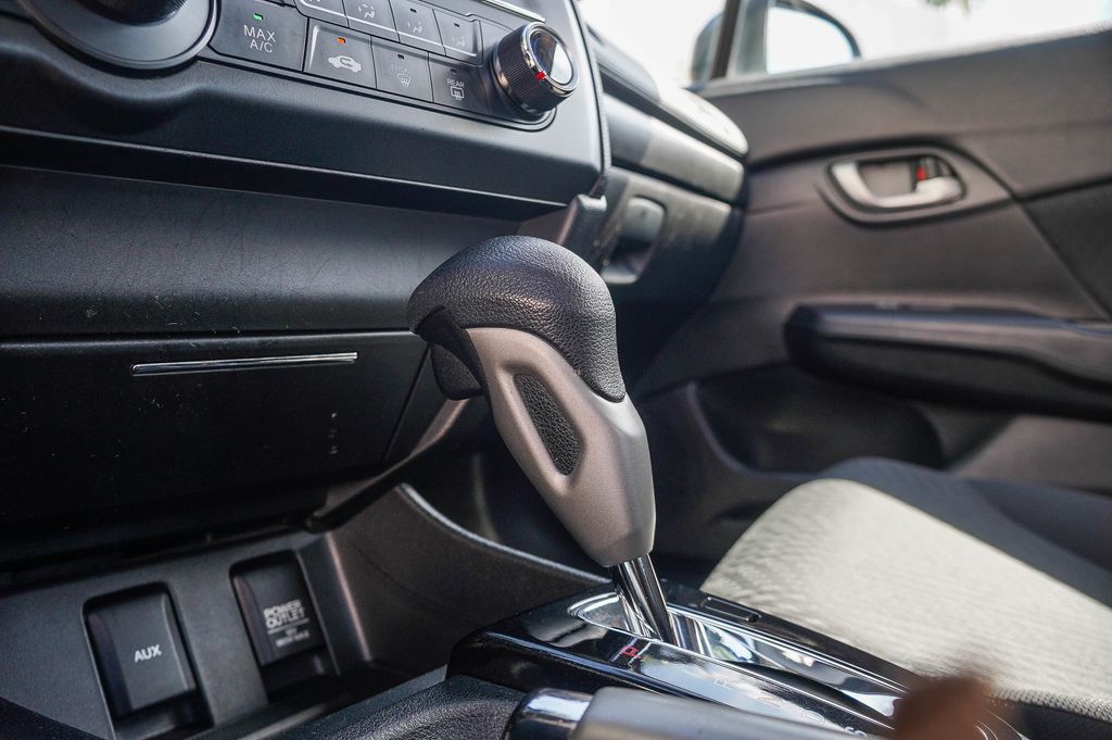 Thumbnail: 2014 Honda Civic - 28