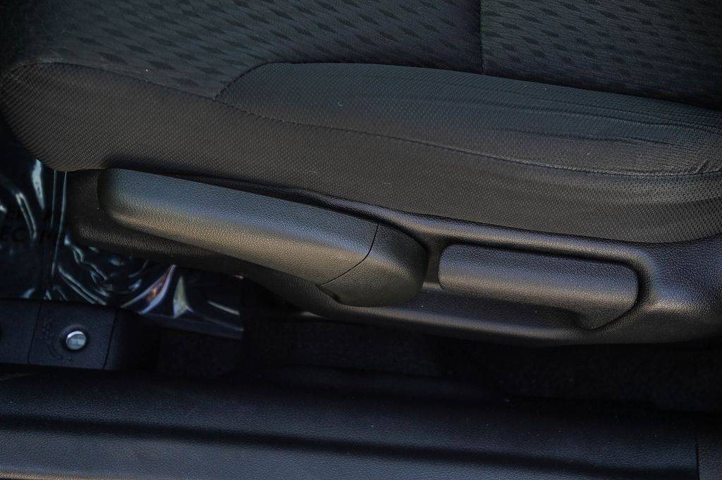 Thumbnail: 2014 Honda Civic - 27