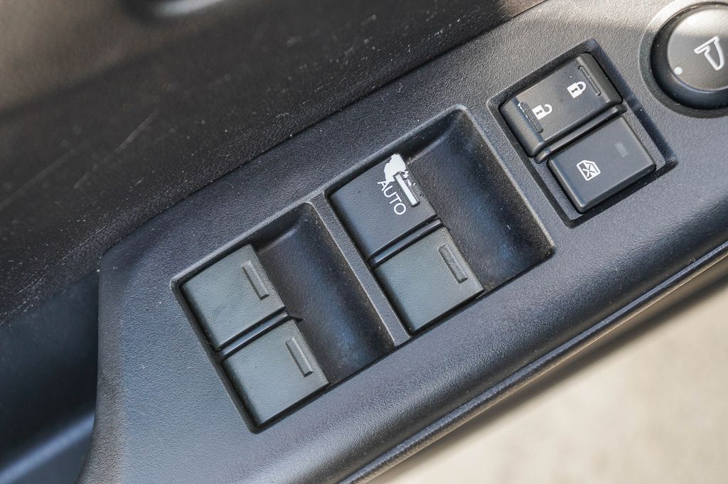 Thumbnail: 2014 Honda Civic - 26