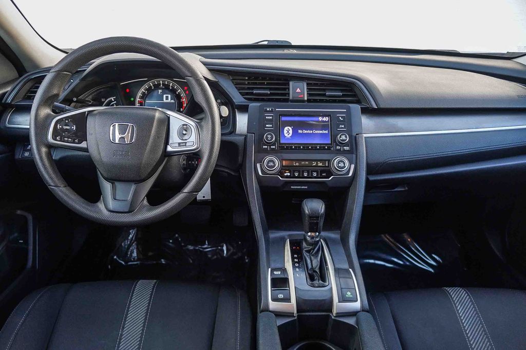 Thumbnail: 2017 Honda Civic - 2