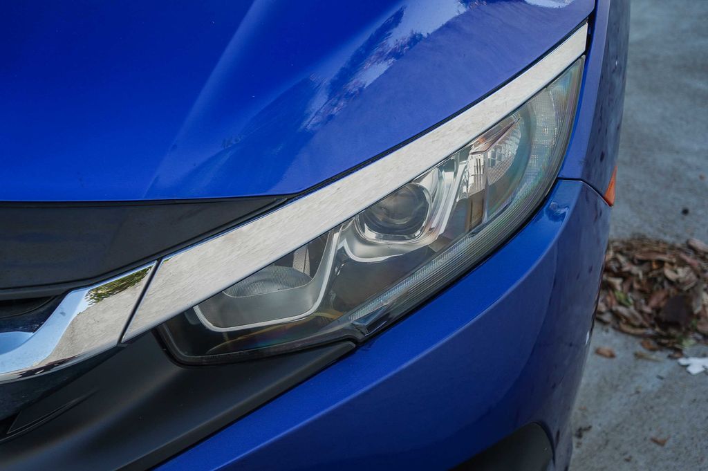 Thumbnail: 2017 Honda Civic - 19