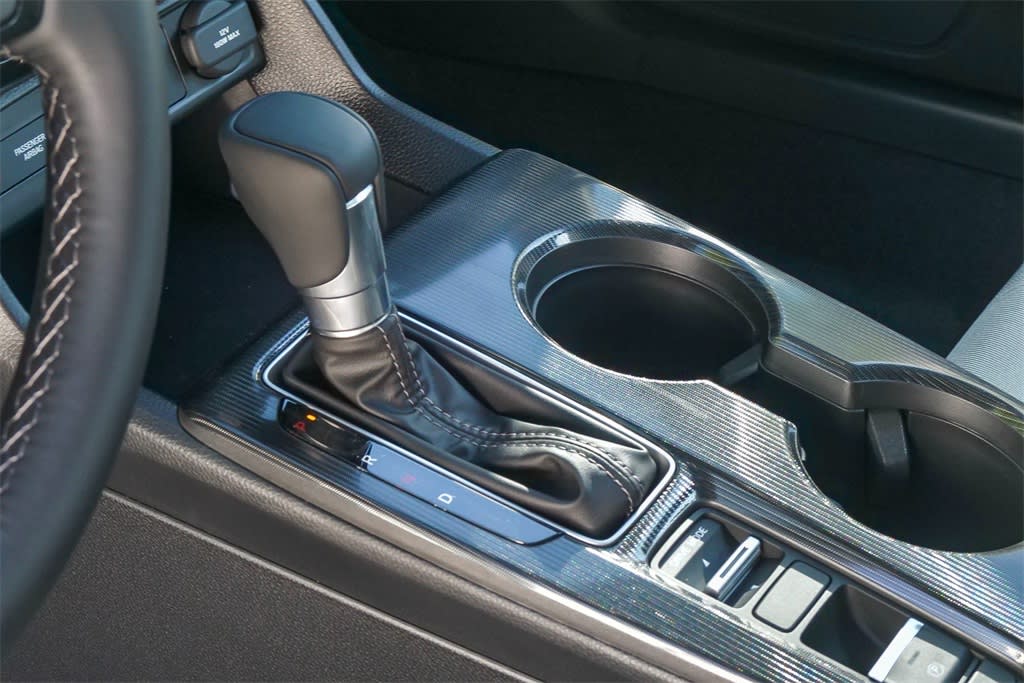 2025 Honda Civic Sport 14