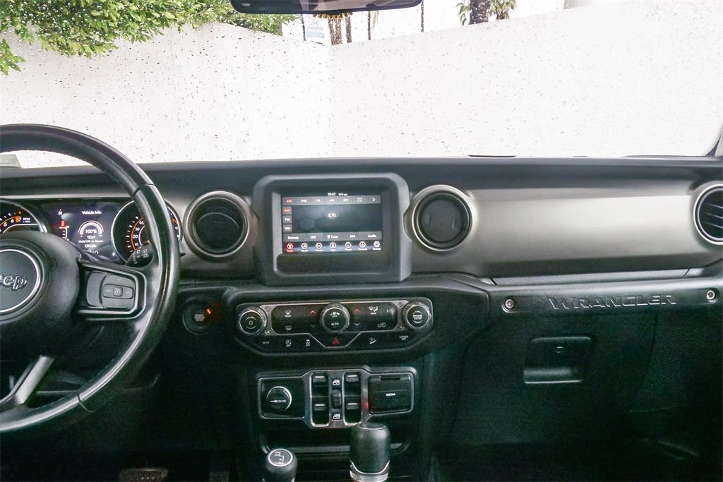 Thumbnail: 2020 Jeep Wrangler - 7