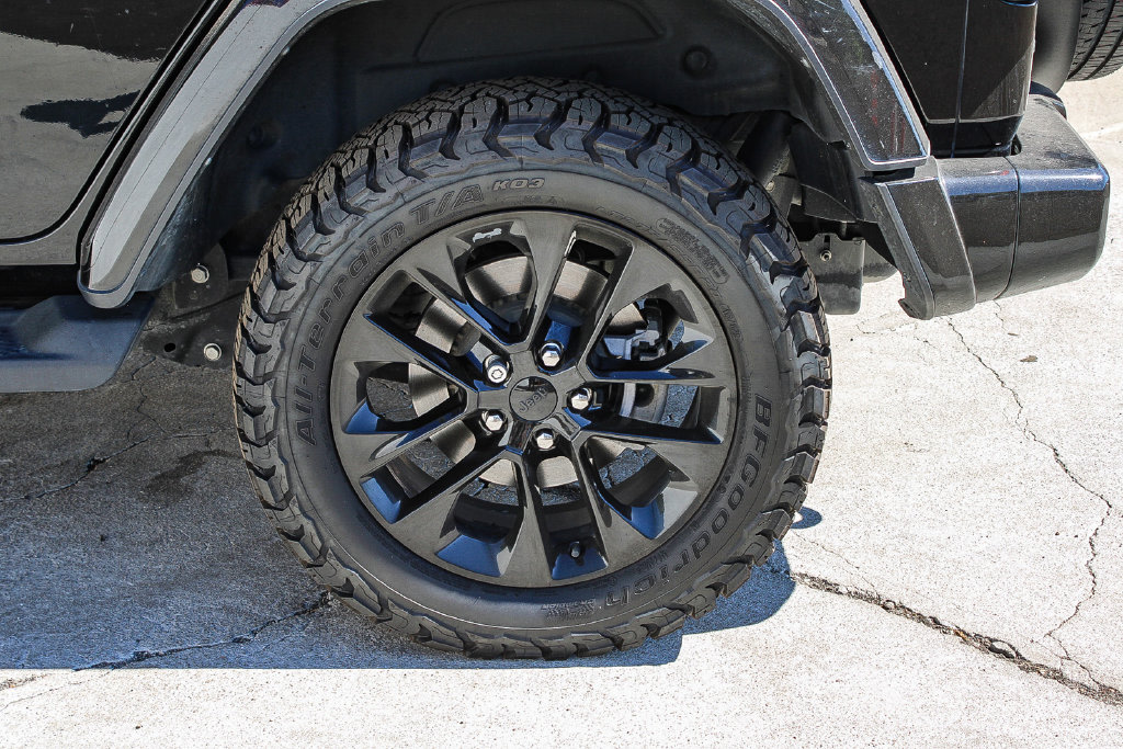 Thumbnail: 2022 Jeep Wrangler - 4