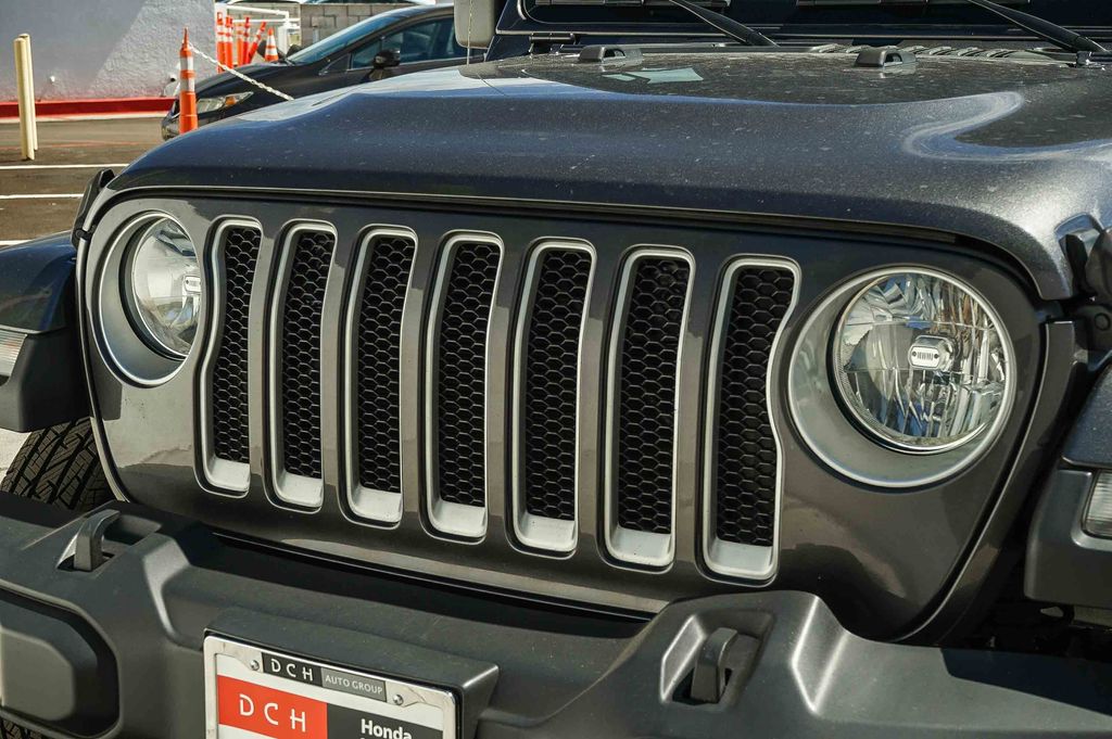 Thumbnail: 2020 Jeep Wrangler - 22