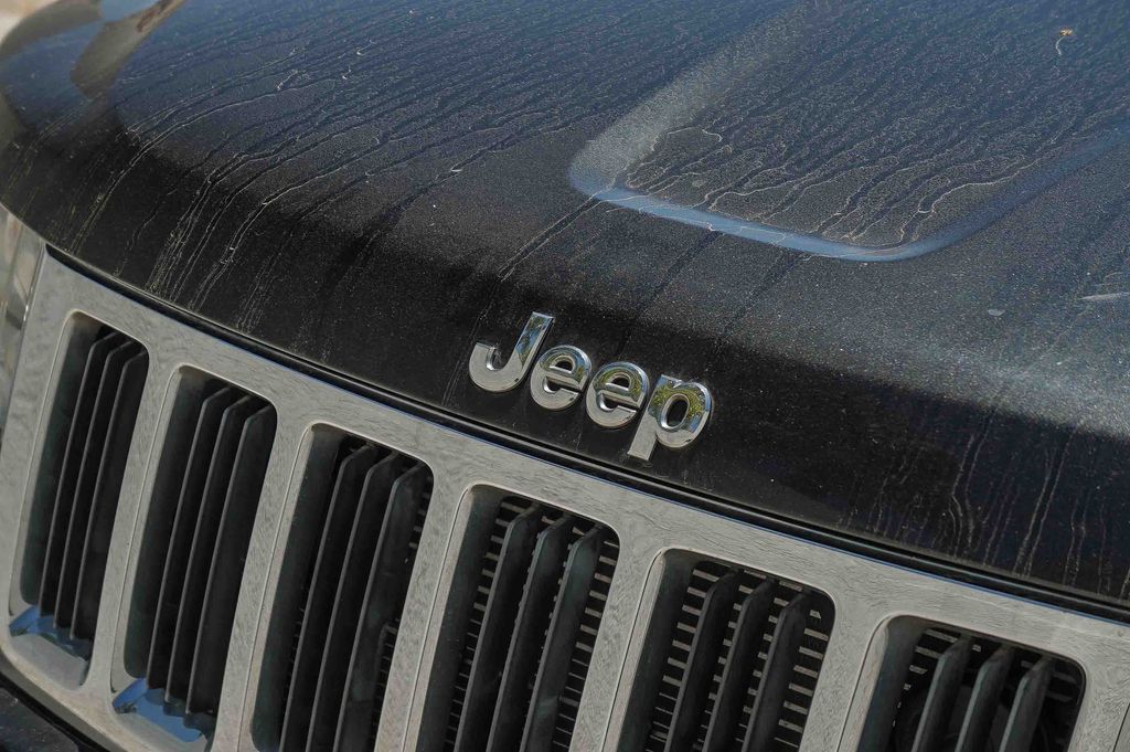 Thumbnail: 2012 Jeep Grand Cherokee - 5