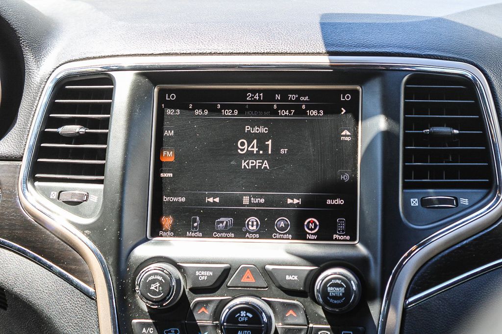 Thumbnail: 2014 Jeep Grand Cherokee - 19