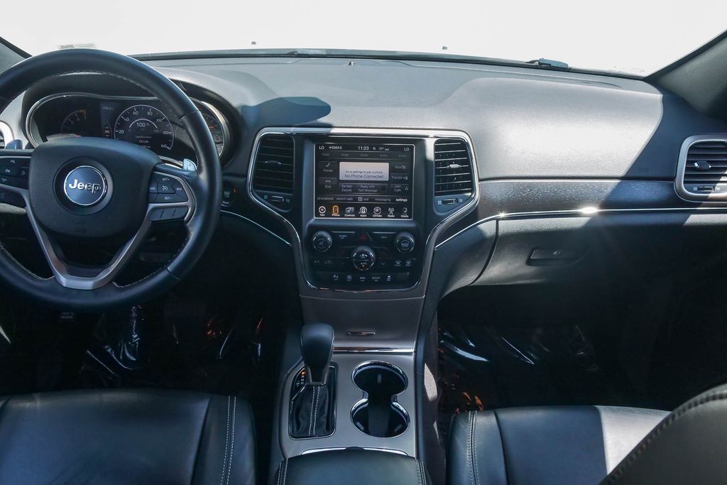 Thumbnail: 2016 Jeep Grand Cherokee - 2
