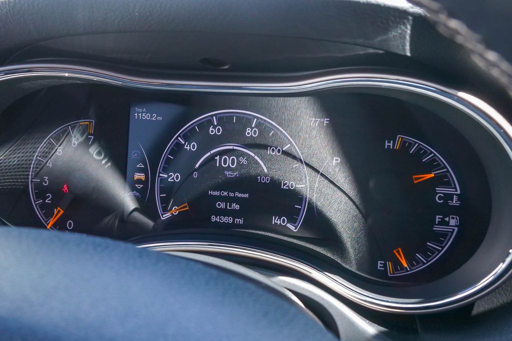 Thumbnail: 2016 Jeep Grand Cherokee - 15