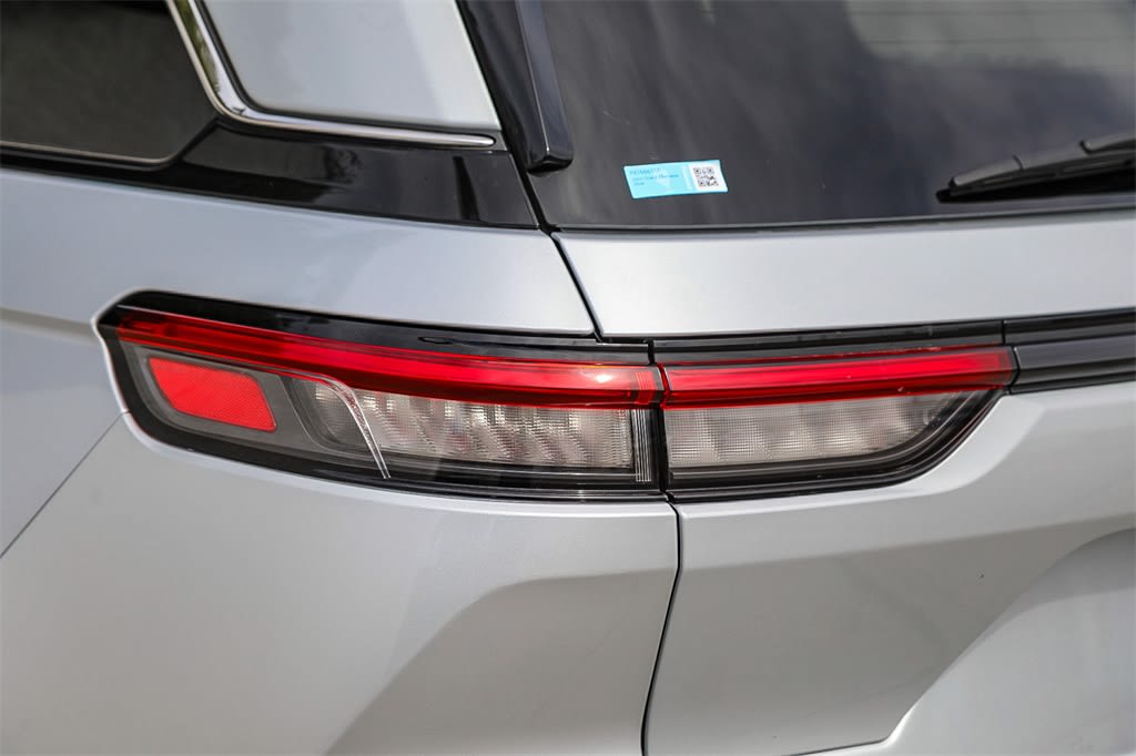 2023 Jeep Grand Cherokee Limited Edition 6