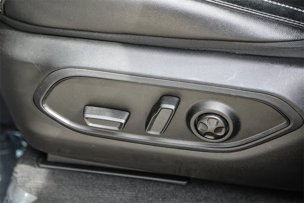 2023 Jeep Grand Cherokee Limited Edition 22