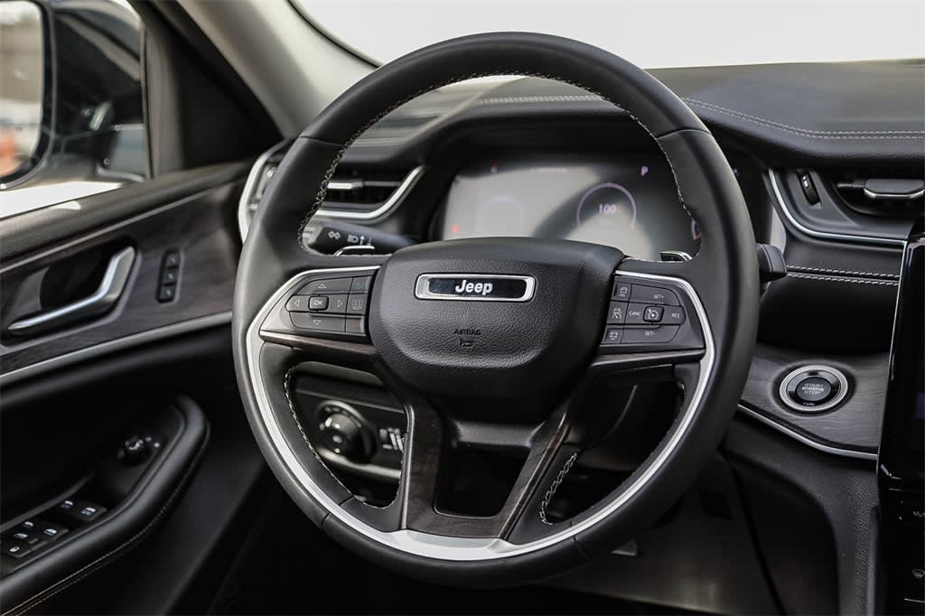 2023 Jeep Grand Cherokee Limited Edition 13