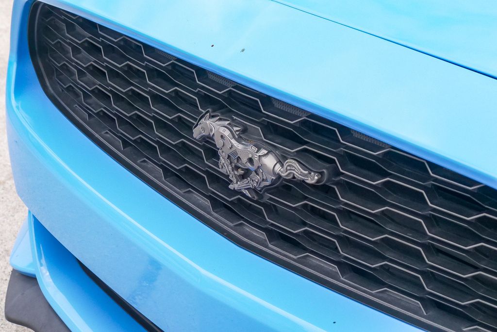 Thumbnail: 2017 Ford Mustang - 12