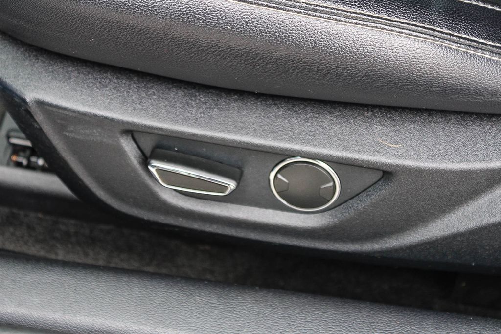 Thumbnail: 2017 Ford Mustang - 16