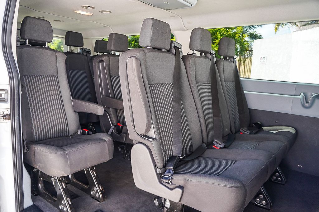 Thumbnail: 2018 Ford Transit Series - 11