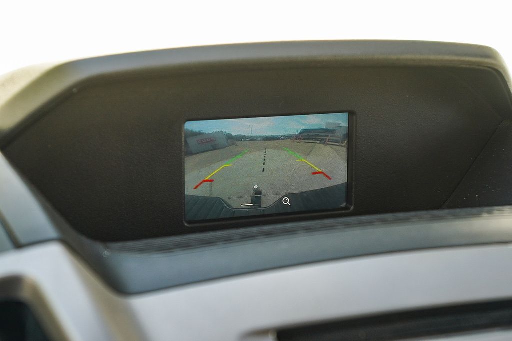 Thumbnail: 2018 Ford Transit Series - 26