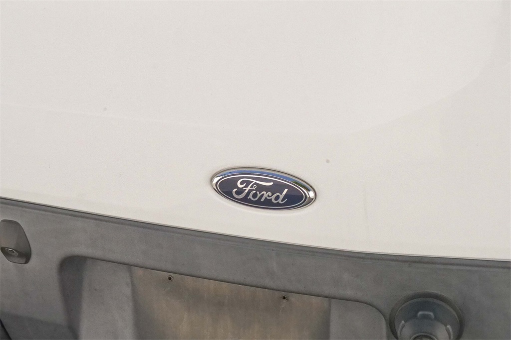 Thumbnail: 2017 Ford Transit Series - 5