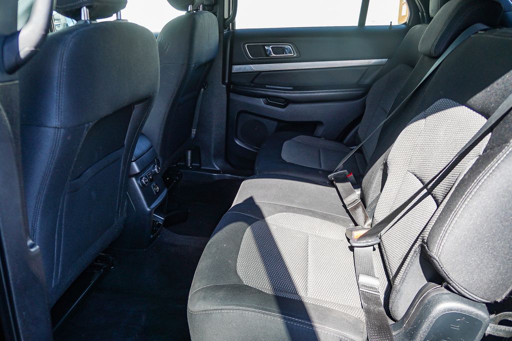 Thumbnail: 2018 Ford Explorer - 11
