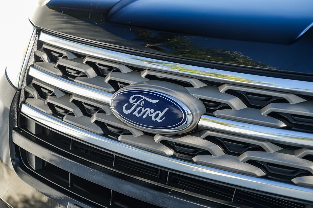 Thumbnail: 2018 Ford Explorer - 22