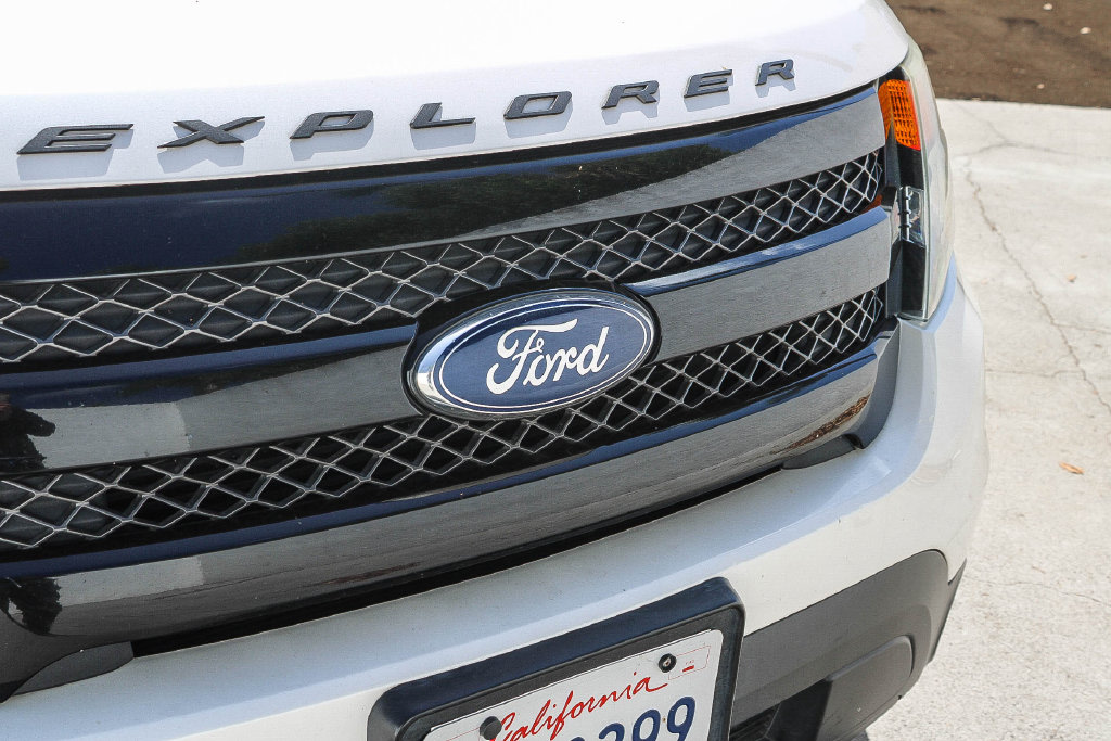 Thumbnail: 2015 Ford Explorer - 5