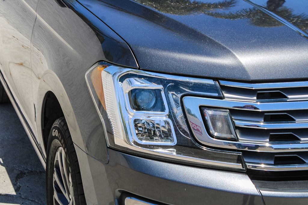 Thumbnail: 2019 Ford Expedition MAX - 9