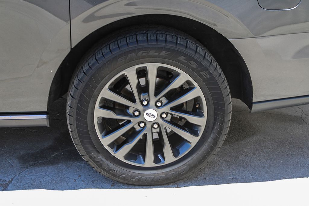 Thumbnail: 2019 Ford Expedition MAX - 10
