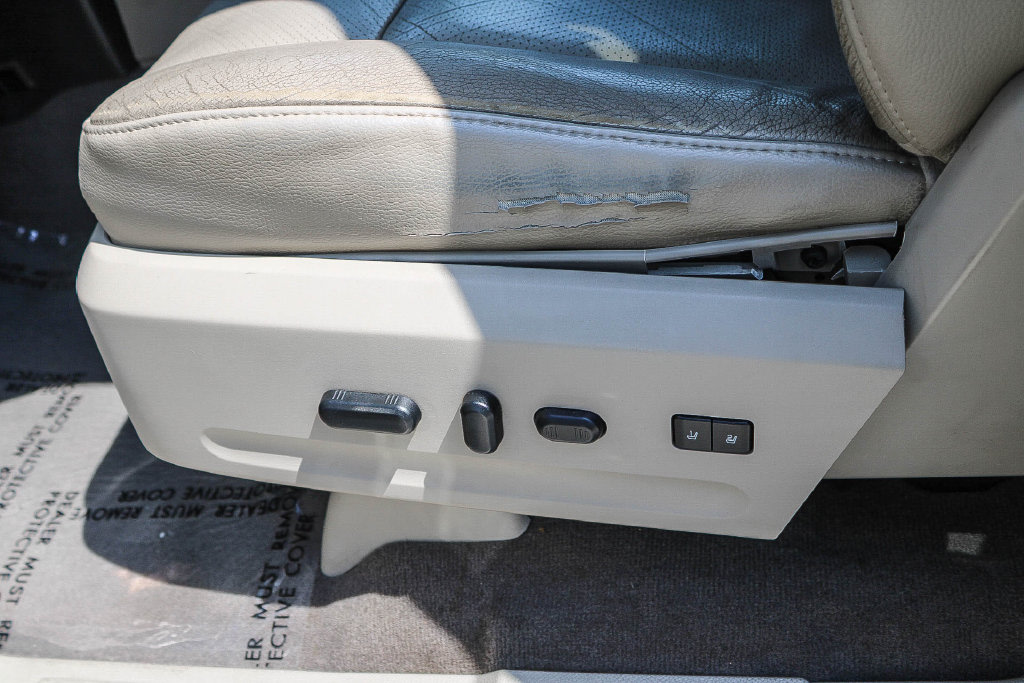 Thumbnail: 2014 Ford Expedition - 24