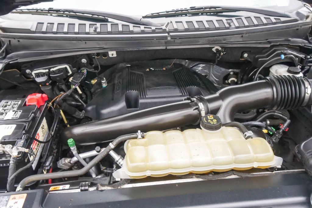 Thumbnail: 2019 Ford Expedition - 7