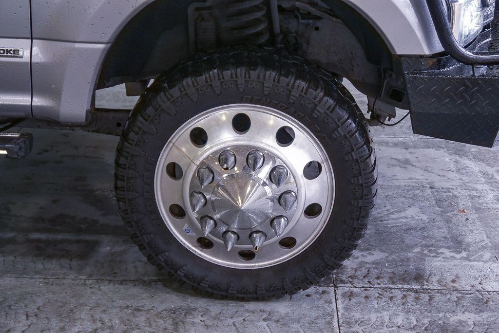 Thumbnail: 2020 Ford F-350 - 5