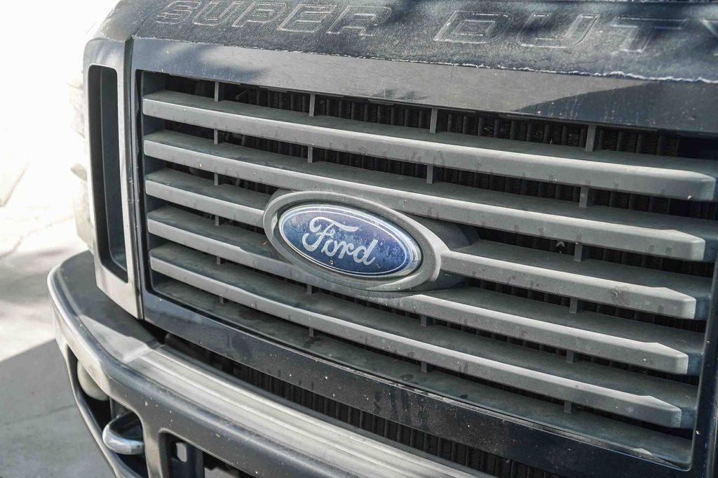 Thumbnail: 2008 Ford F-250 - 11