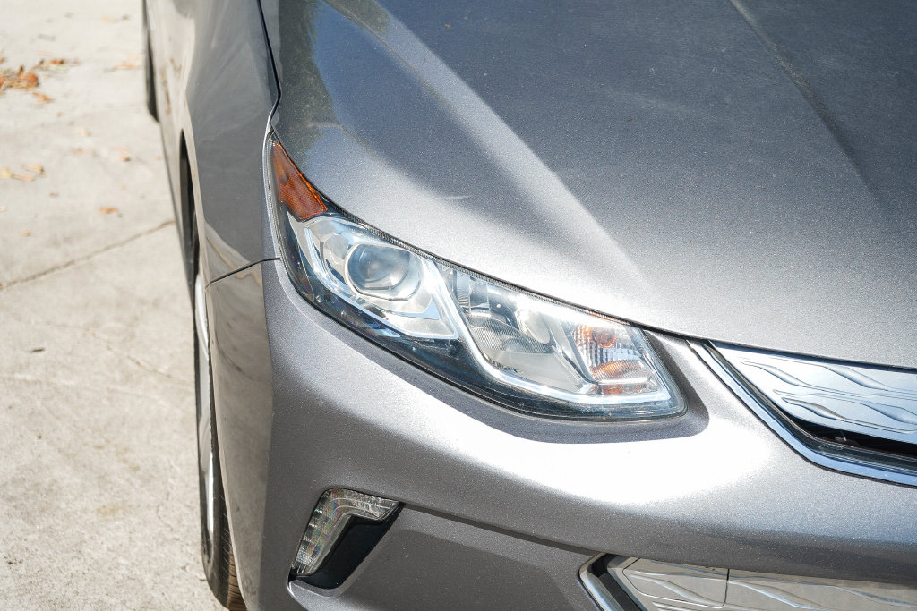 Thumbnail: 2018 Chevrolet Volt - 8