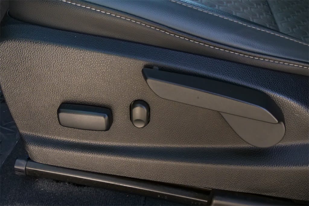2022 Chevrolet Colorado Z71 23