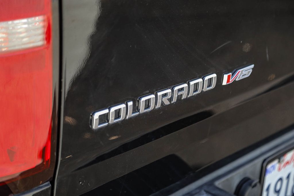 Thumbnail: 2019 Chevrolet Colorado - 5