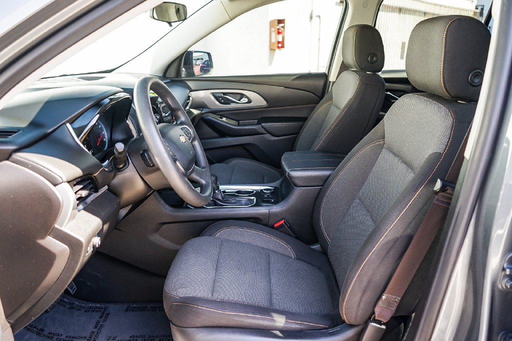 Thumbnail: 2021 Chevrolet Traverse - 10